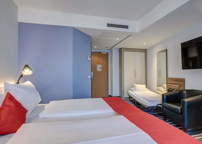 Hotel Mercure Mitte 4*